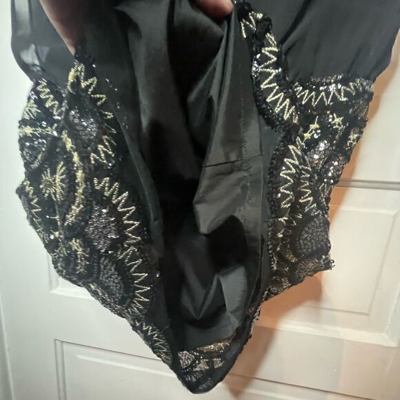 Aidan Mattox Black Stretch Lace Beaded Blouson Dress Size 4 - Picture 12 of 16